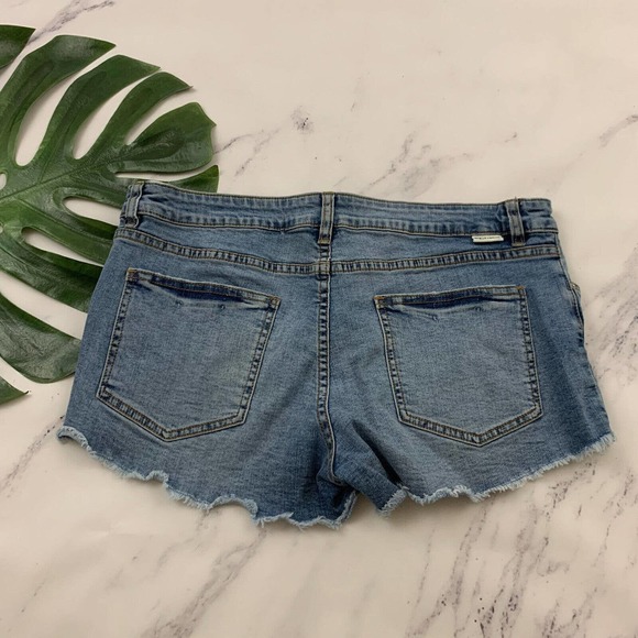 Billabong Womens Lace Up Jean Denim Shorts Size 30 Distressed Cut Offs Stretch - Picture 6 of 8